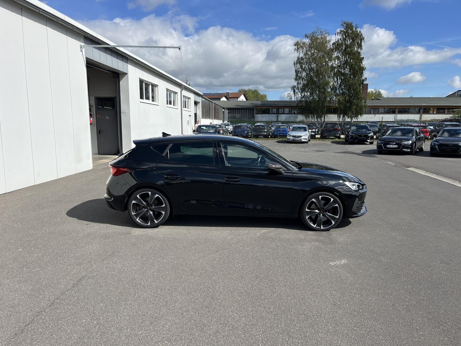 Cupra Leon 2.0 TSI DSG VZ 163€ m.20% Anz. Navi KEYLESS, миниатюра 6