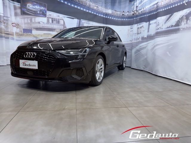 Audi AUDI A3 SPB 30 TDI S tronic Advanced SPORT FULL- imagem 3