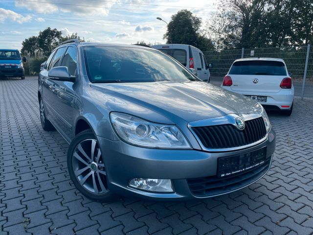 Skoda Octavia 1.4 TSI DSG Ambition Navi PDC 17"ALU