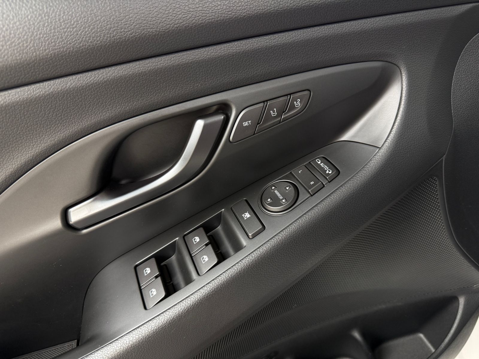 Fahrzeugabbildung Hyundai i30 N Performance KOMFORT LED NAV SHZ RFK 19"