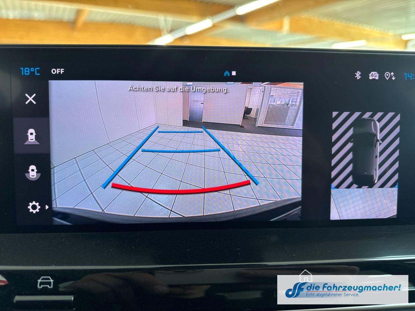 Fahrzeugabbildung Citroën C4 E- Shine HUD Navi 360 Kamera LED Apple CarPla