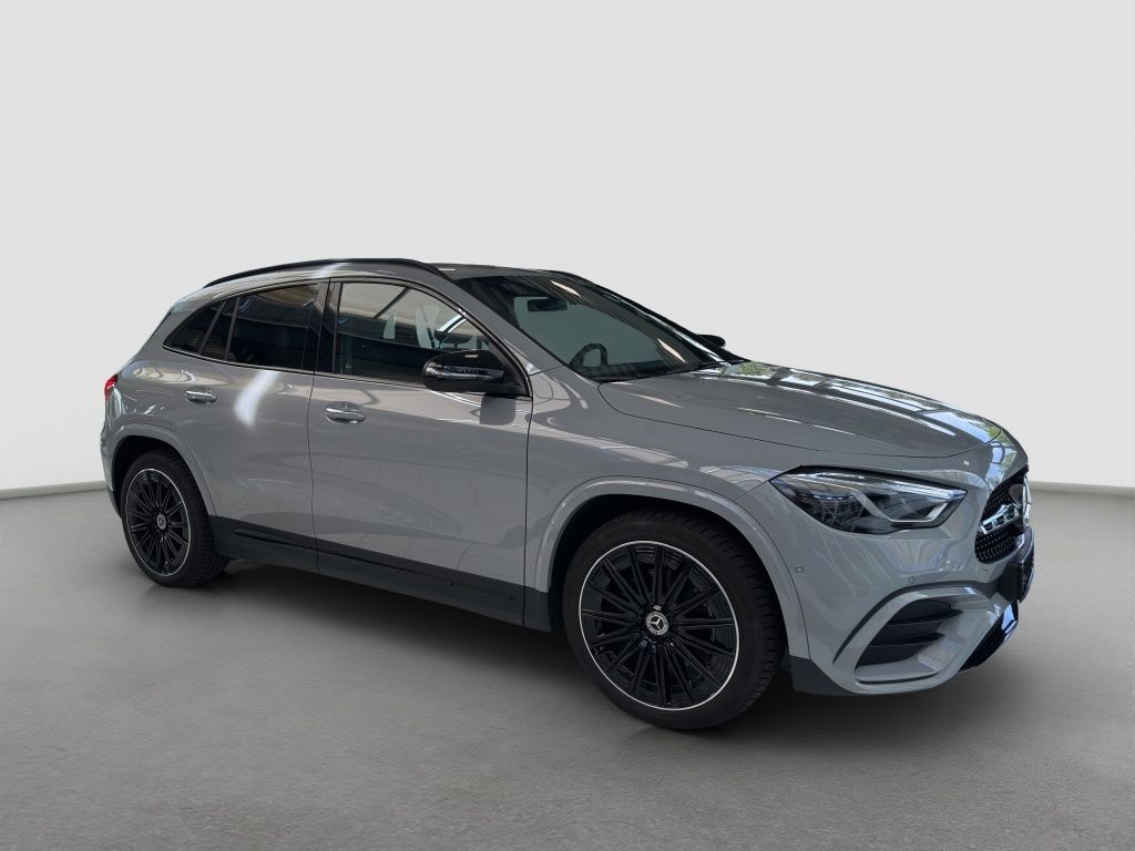 Fahrzeugabbildung Mercedes-Benz GLA 200 AMG Line*NightPaket*MULTIBEAM LED*Kamera