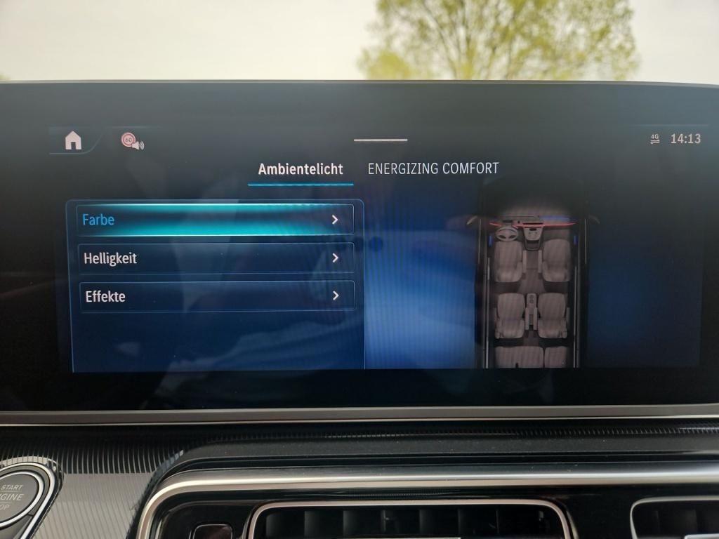 Fahrzeugabbildung Mercedes-Benz V 250 Style lang 7 Sitze 2,5t AHK Standhzg EASY