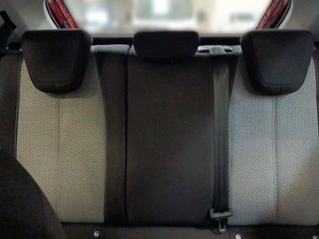 Fotografie des Opel Corsa F Kamera LED Sitz-/Lenkradheizung PDC