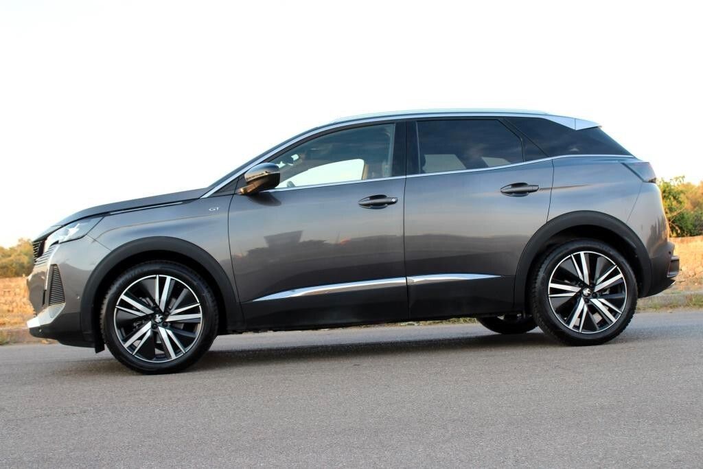 Peugeot PEUGEOT 3008 1.5 BlueHDi 130 CV EAT8 GT Pack imagem 2
