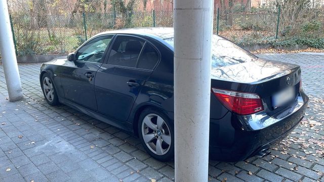 BMW e60 530d M packt in  schwarz tüv neu