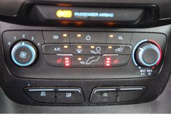 Fahrzeugabbildung Ford Transit Connect Kasten lang*Kamera*Navi*Winterp!