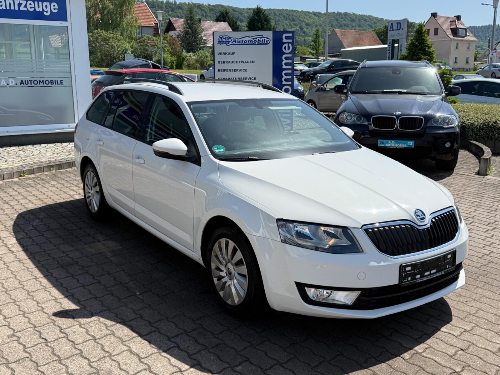 Skoda Octavia 2014 — interior