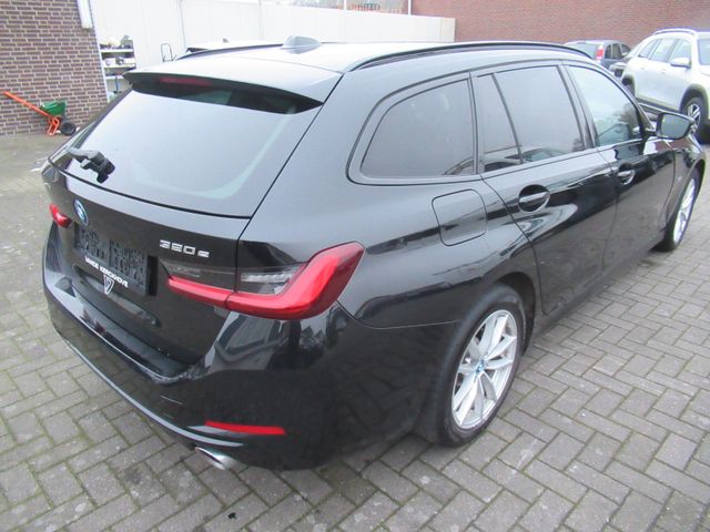 BMW 320e Touring Aut.PluginHybrid WideScreen Navi ..