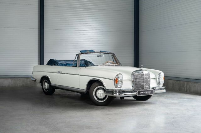 Mercedes-Benz 300 SE Cabriolet / Schalter / Luftfahrwerk 