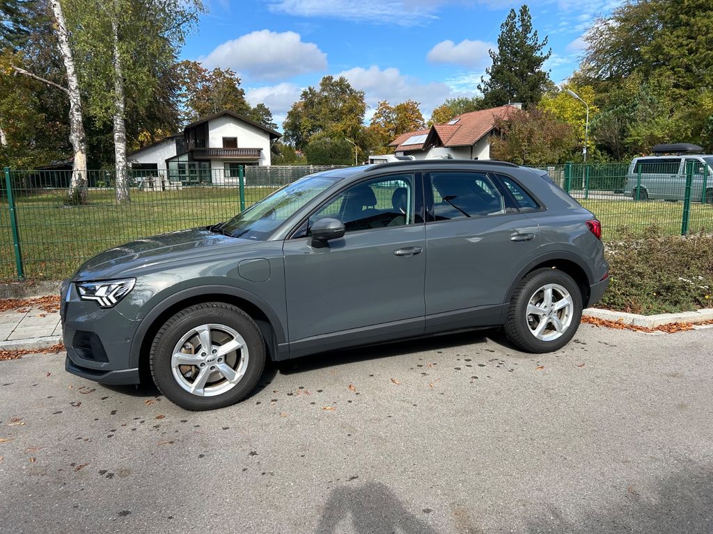 Image of Audi Q3