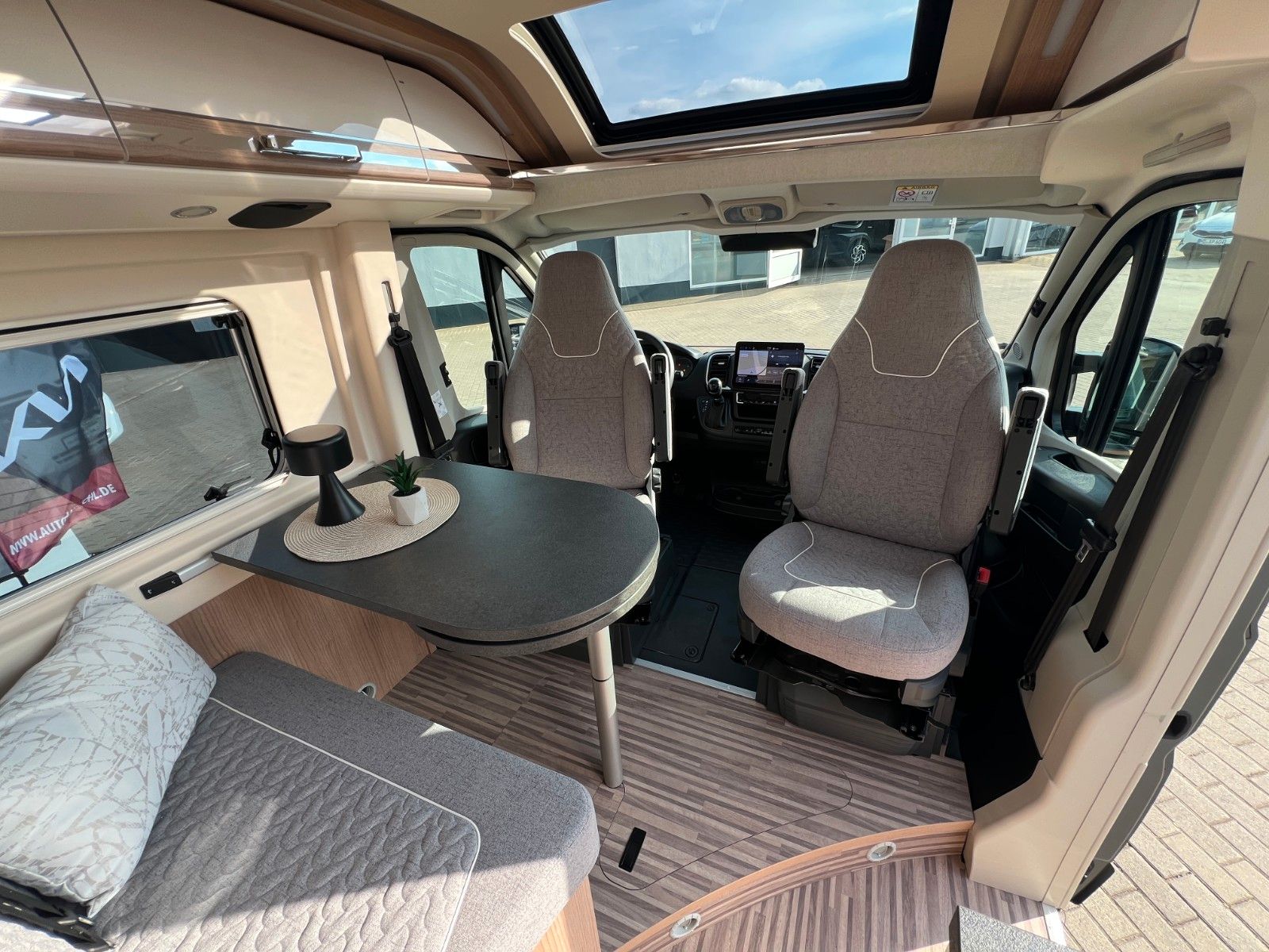 Fahrzeugabbildung Malibu Van diversity GT skyview 640 LE K