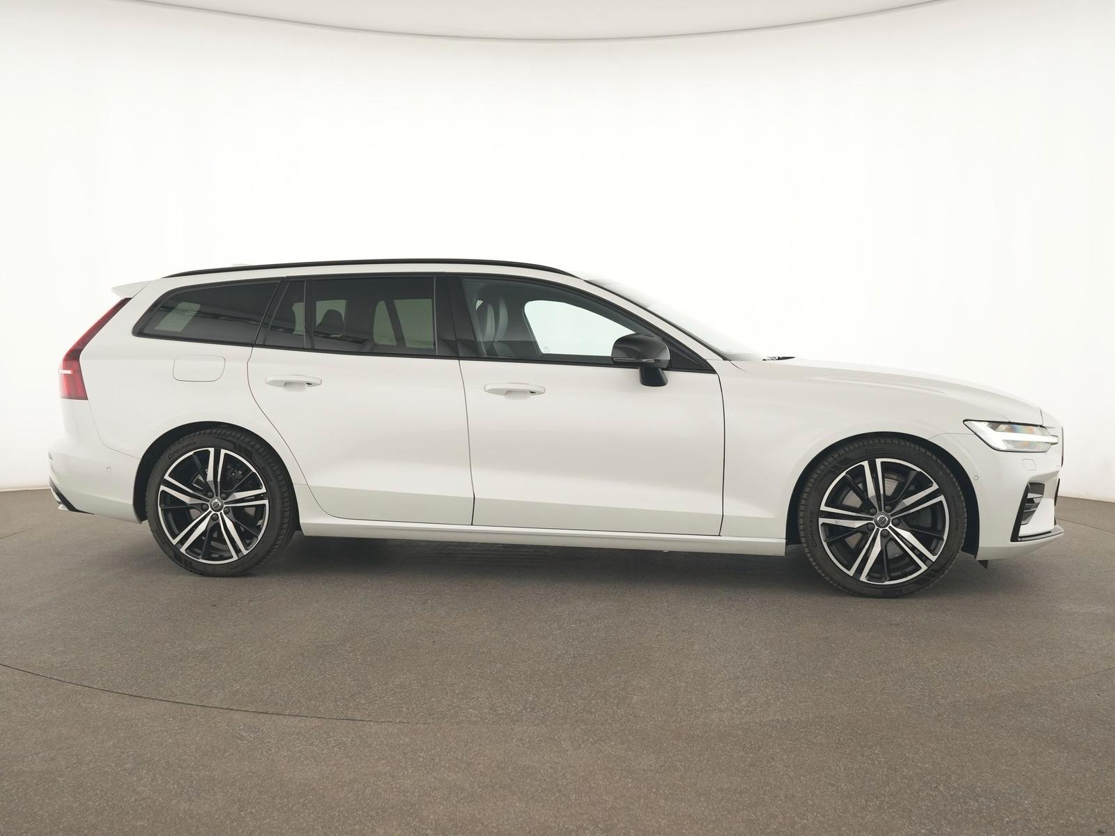 Volvo V60 R Design Harman|Navi|PDC|Kamera|SHZ|CarPlay