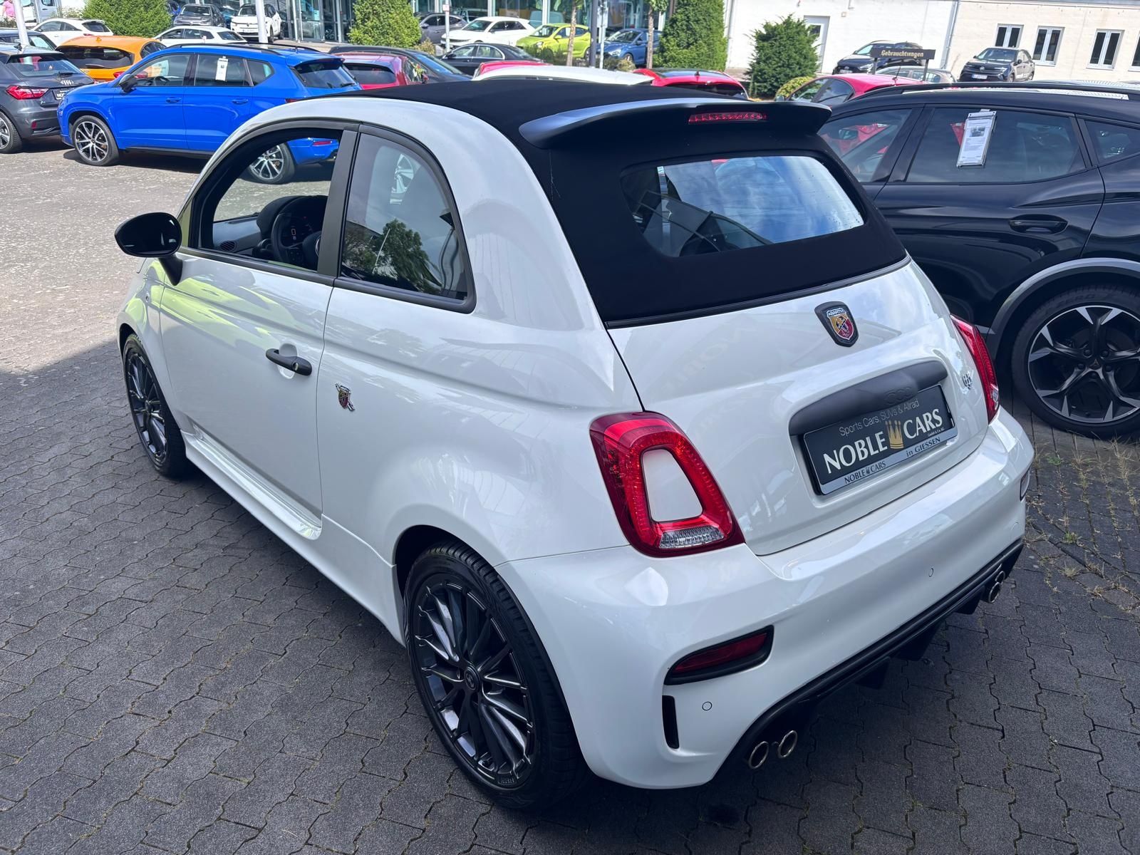 Fahrzeugabbildung Abarth 695C BEATS NAVI ALU