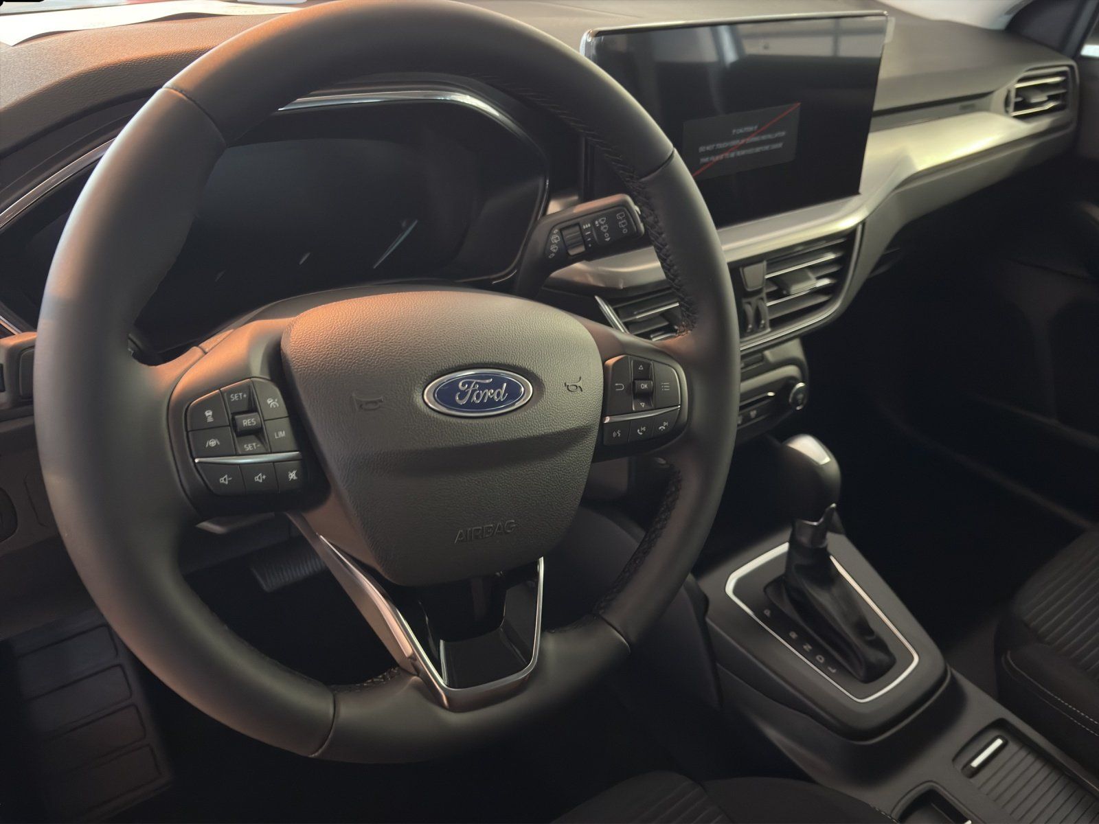 Fahrzeugabbildung Ford Focus Turnier Titanium Edition Fahrer Pak. Win.P
