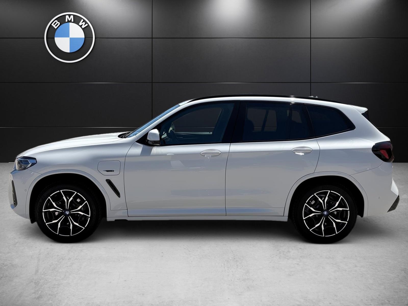 BMW X3 XDRIVE 30E M SPORT 292 CH 4X4 BVA - HAYON ÉLECTRIQUE - PACK SPORT - VOLANT EN CUIR - HUD - LASER - ATTELAGE