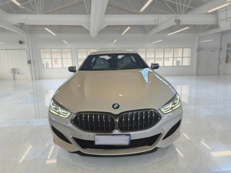 BMW SERIE 8 GRAN COUPE M850I XDRIVE AUTO 4 PORTE imagem 2