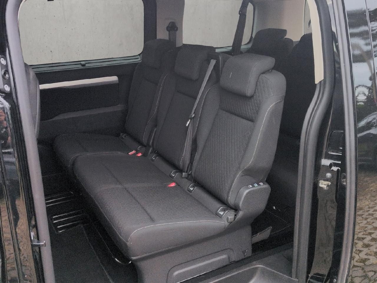 Fahrzeugabbildung Opel Zafira Life Edition M