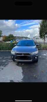 Mitsubishi - Mitsubishi Outlander aus 2011 mit Diesel-Antrieb
