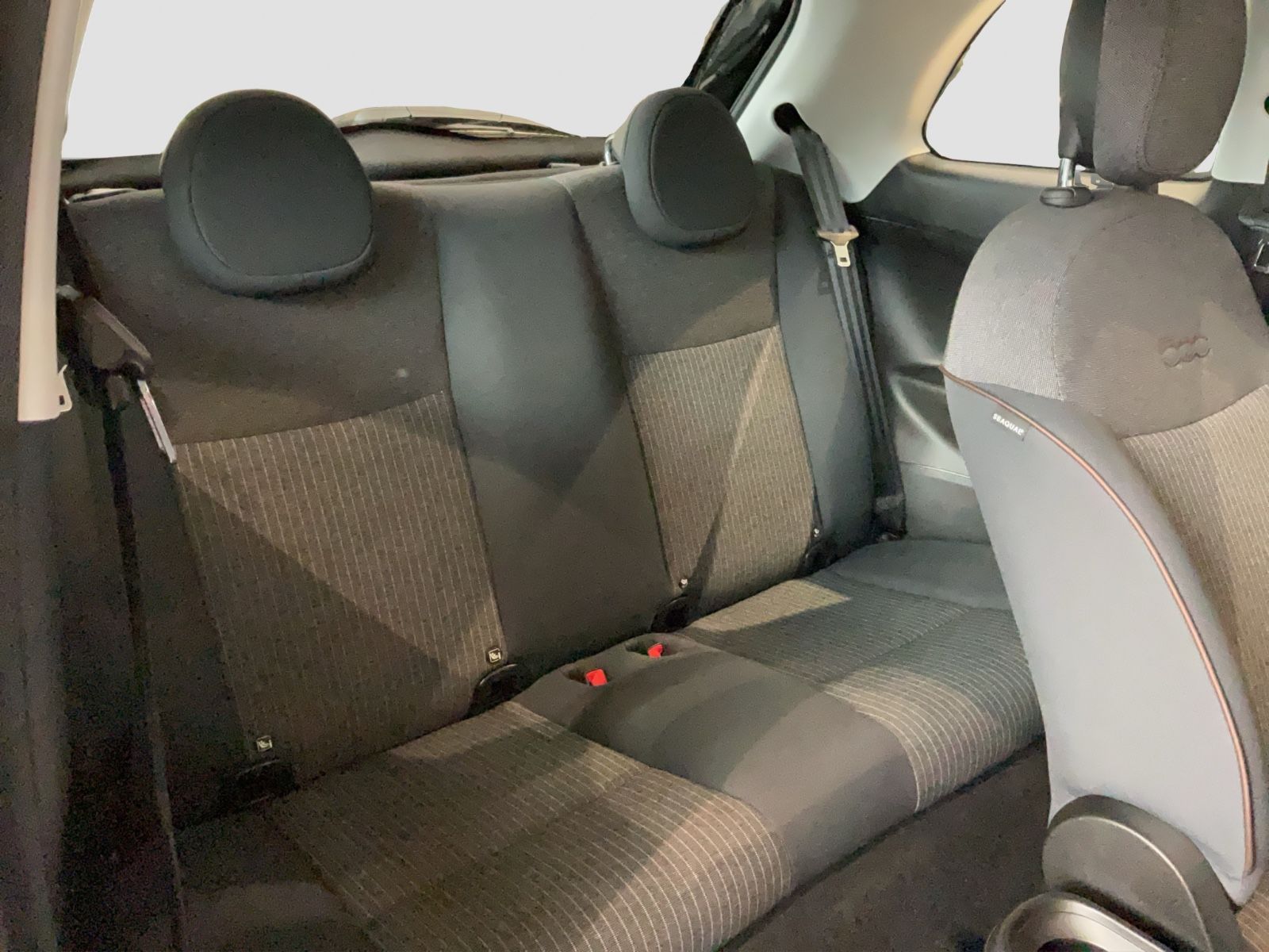 Fahrzeugabbildung Fiat 500e Icon