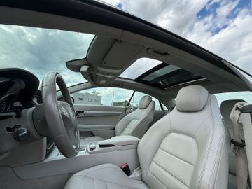 Mercedes E 350 - 12