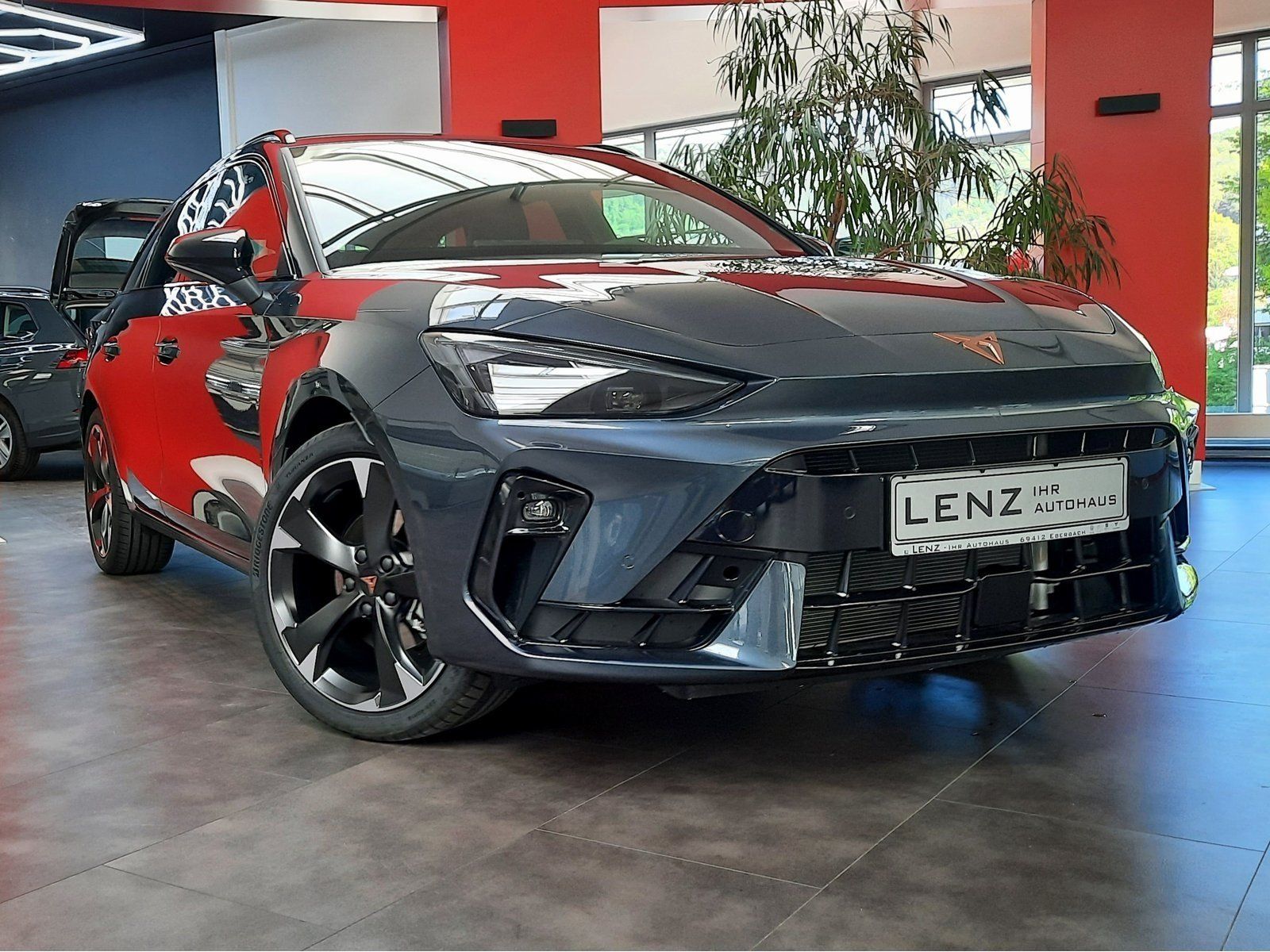 Fahrzeugabbildung CUPRA Leon ST eTSI DSG *AHK*Navi*LED*PDC*Cam*Sitzhzg*