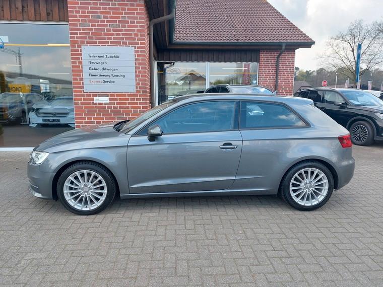 Audi A3 2,0 TDI S line Sportpaket Navi*Xenon*Sitzhzg*