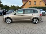 Volkswagen Touran Highline 1,4, DSG, LED, Kamera, Massage - : Beige