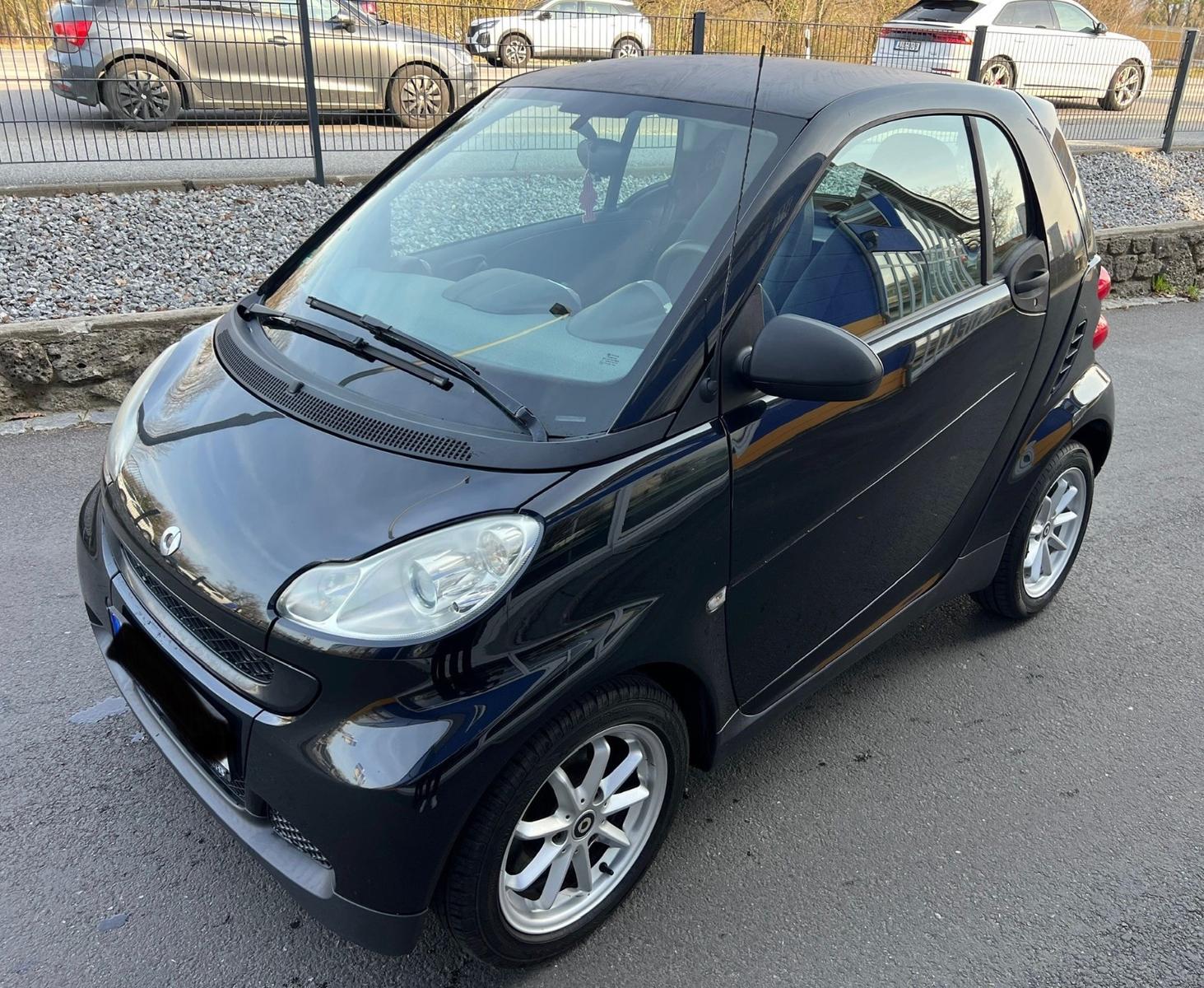 Smart ForTwo coupé 1.0  mhd pure / TÜV 4.2028 / Klima
