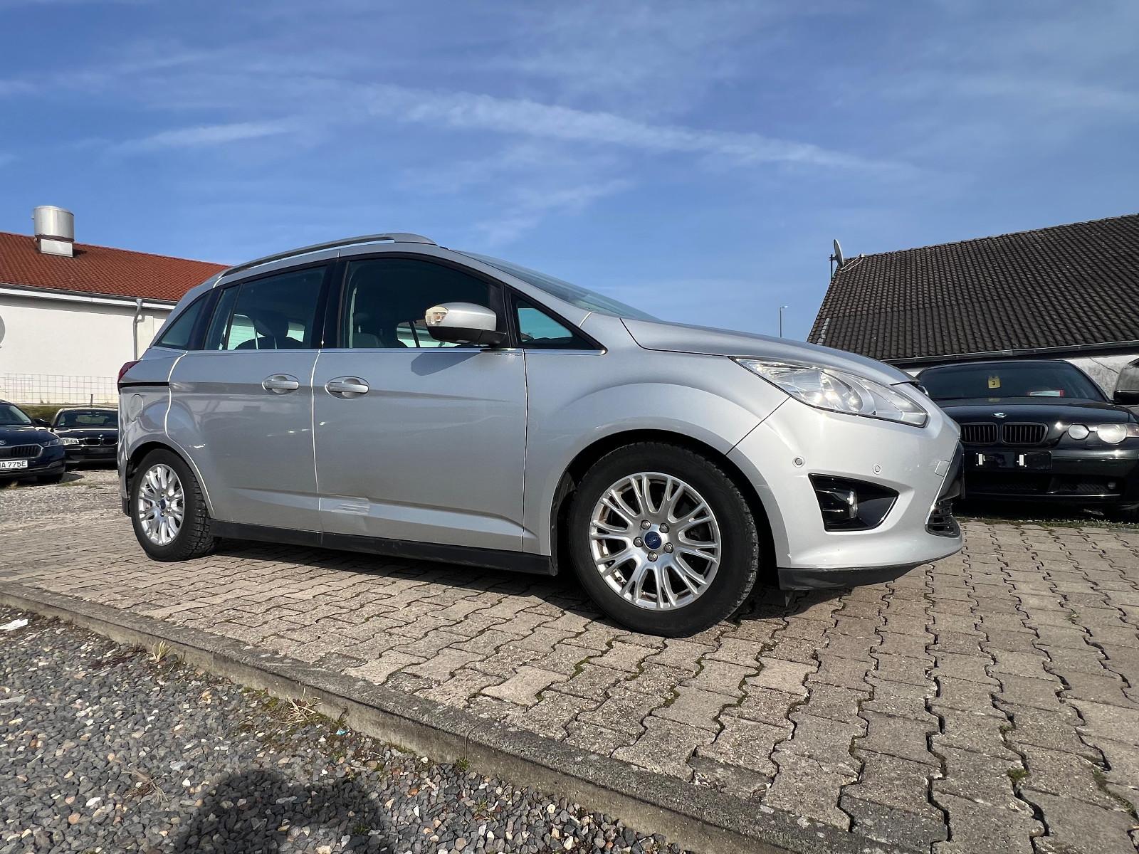 Ford Grand C-MAX 2011 — photo 5