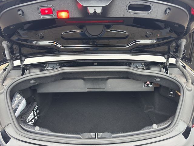 Fahrzeugabbildung Mercedes-Benz C 180 Cabrio AMG+Sportfahrwerk+Leder+Kamera+Spur