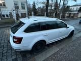 Skoda Octavia 2.0 TDI SCR DSG Ambition Combi Ambition