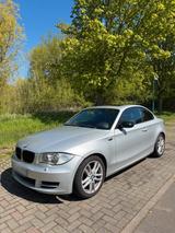 BMW 1er Coupé *NAV *SHZ *XENON *Schiebedach - BMW 120 in Magdeburg