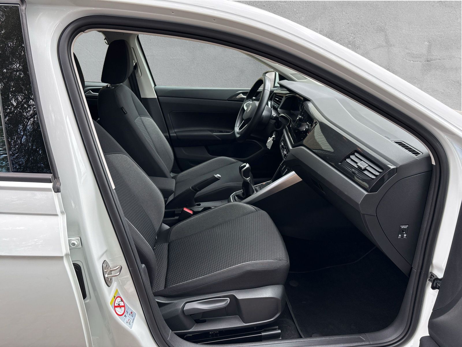 Fahrzeugabbildung Volkswagen Polo 1.0 TSI Life AppConnect PDC LED