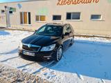 Skoda Octavia 2.0 TDI RS Combi RS *Zahnrriemen neu* - Skoda Octavia aus 2010: RS