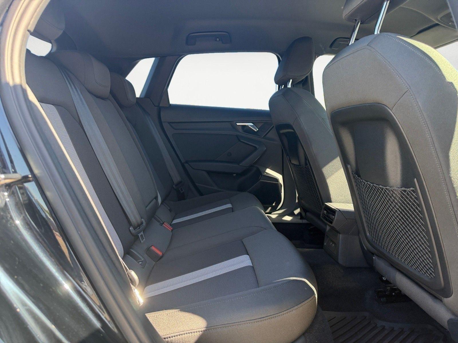 Audi A3 Sportback 35TFSI S tronic SHZ CARPLAY PDC hin, миниатюра 14
