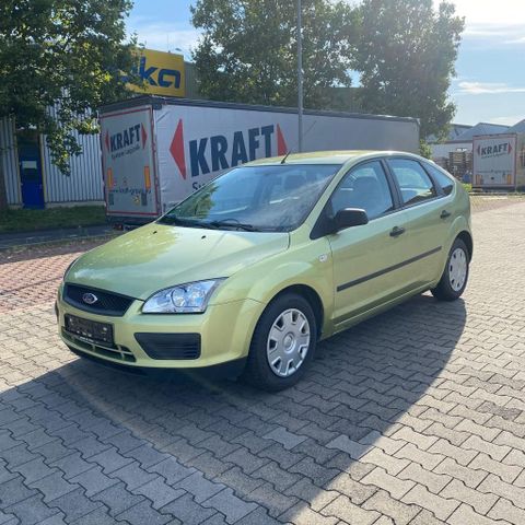 Ford Focus & 109.000 km & 1. Hand & Techni...