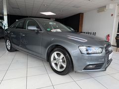 AUDI A4 Ambiente 1.HAND/AUTOMATIKI/SHZ/XENON/TRAUM!!!