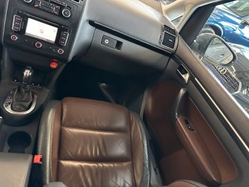 Volkswagen Touran Highline *AHK*Xenon*DAB*Klima*Navi*Kamera