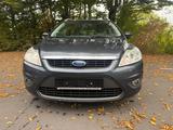 Ford Focus Turnier Concept - Ford Focus Concept mit Benzin-Antrieb
