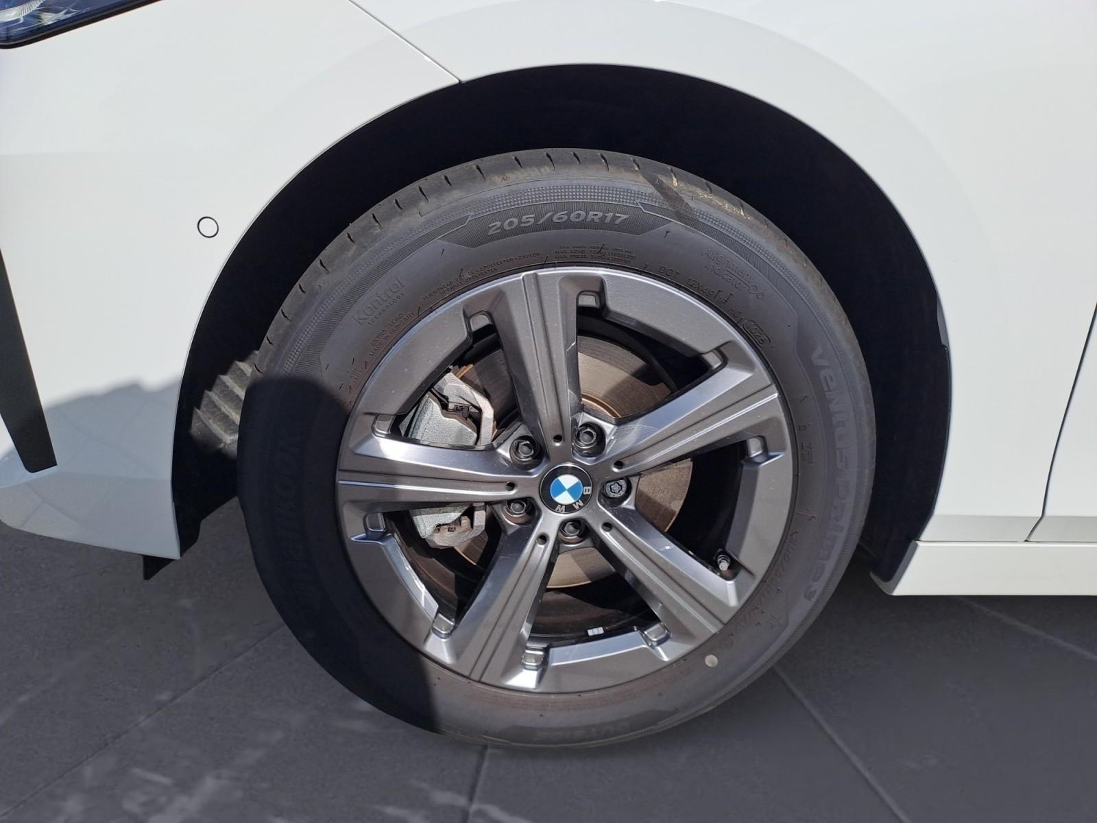 BMW 220 Active Tourer 220i Active Tourer Steptronic DCT Premium Paket, миниатюра 12