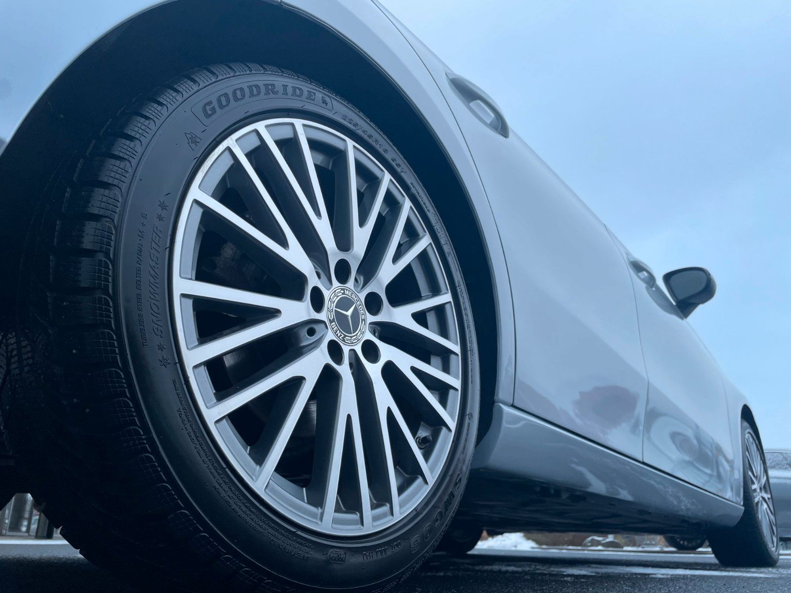 Fahrzeugabbildung Mercedes-Benz A 180 Progressive+LED+Ambiente+RFK+TotW