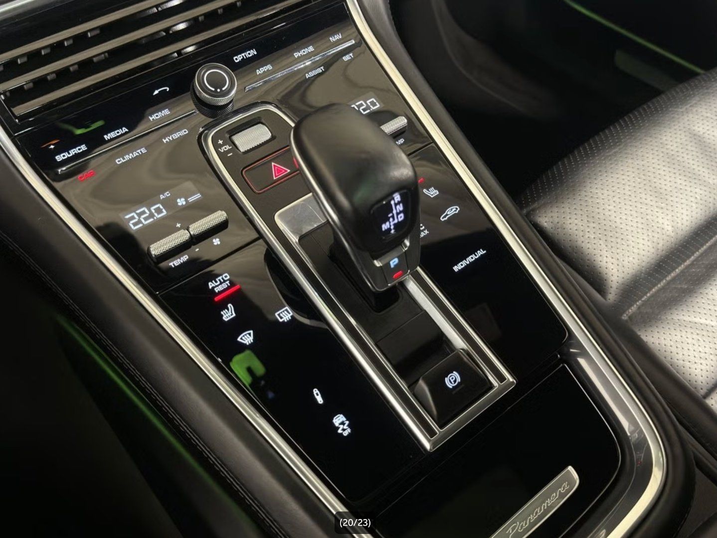 Porsche Panamera Sport Turismo 4 Edition 10 Jahre foto 20