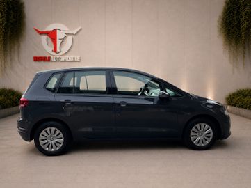 Volkswagen Golf - 6