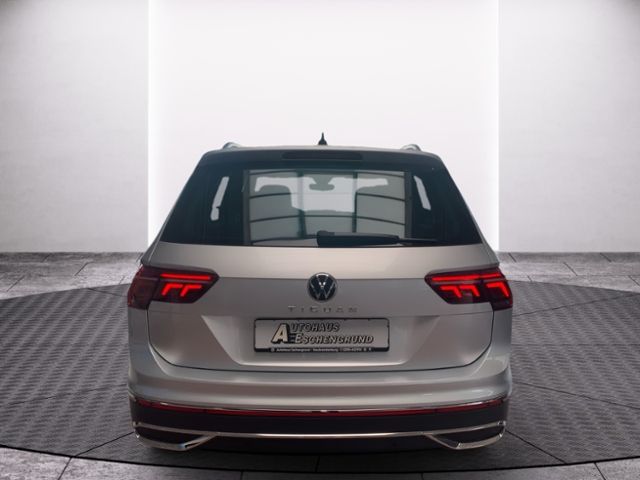 Fahrzeugabbildung Volkswagen Tiguan 2,0 l TDI ELEGANCE NAVI IQ-LIGHT LEDER AC