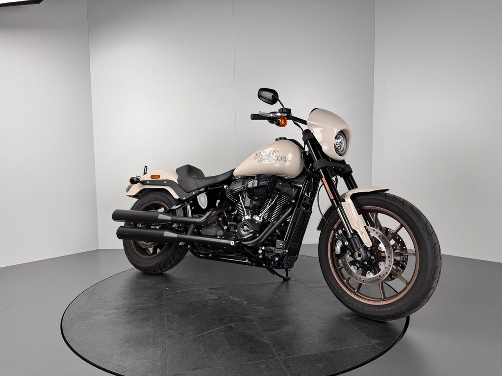 Fahrzeugabbildung Harley-Davidson LOW RIDER S FXLRS *NEUWERTIG *5HD1