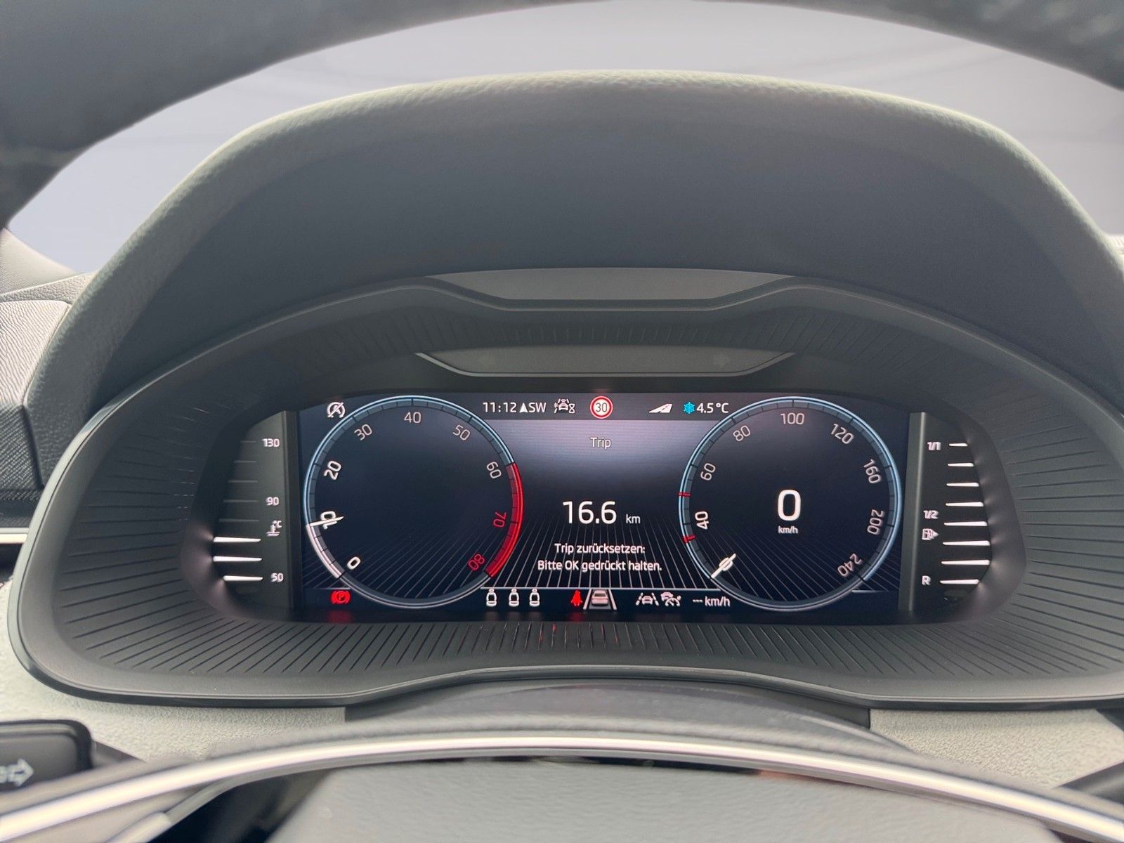 Fahrzeugabbildung SKODA Kamiq Selection 1.0 TSI *ACC*PANO*KAMERA*AMUNDSE