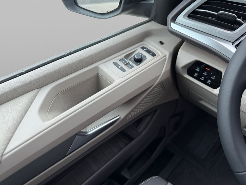 Volkswagen T7 Multivan - Bild 12
