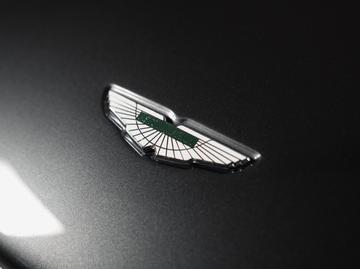 2010 Aston Martin V8 VANTAGE 缩略图 17