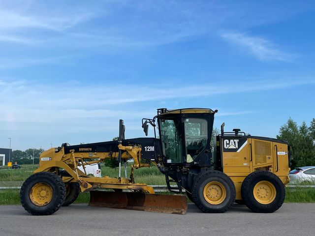 CAT 12M